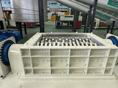 Double-Shaft Shear Shredder